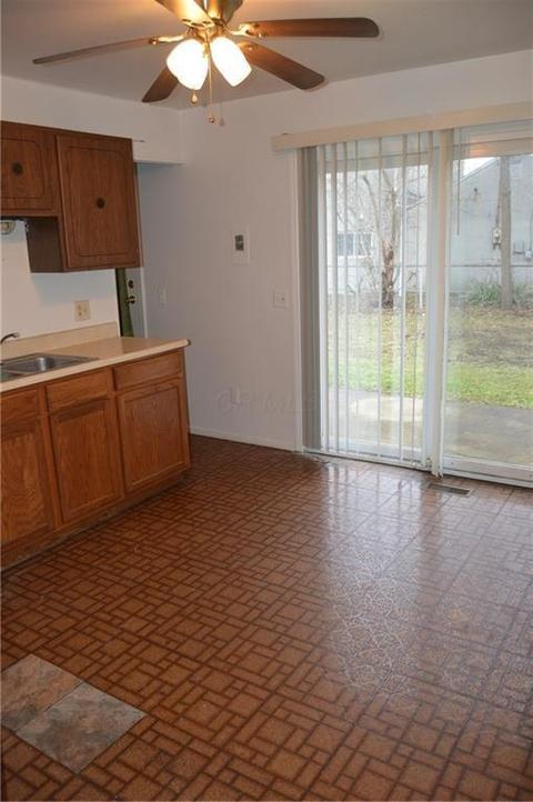 929 S Western Ave, Springfield, OH 45506 photo 10