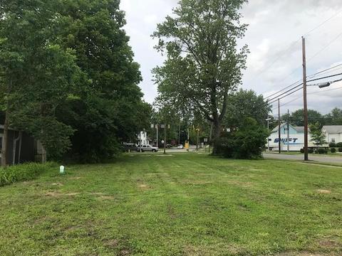 261 E Winter St, Delaware, OH 43015 photo 1