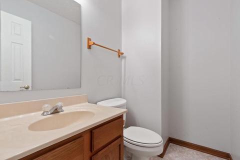 1082 Insco Loop, Blacklick, OH 43004 photo 14