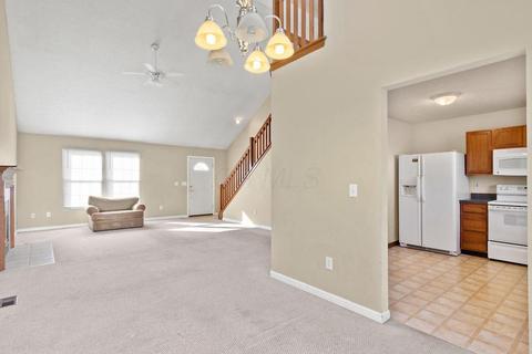 1082 Insco Loop, Blacklick, OH 43004 photo 10