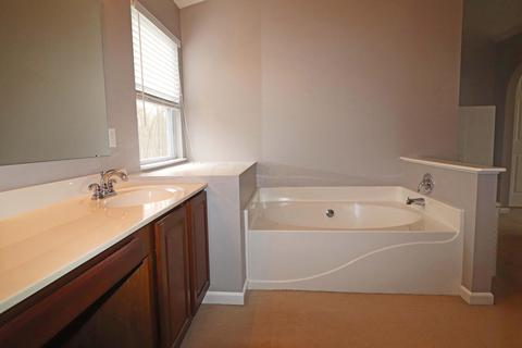 165 Deer Path Ct, Pataskala, OH 43062 photo 34