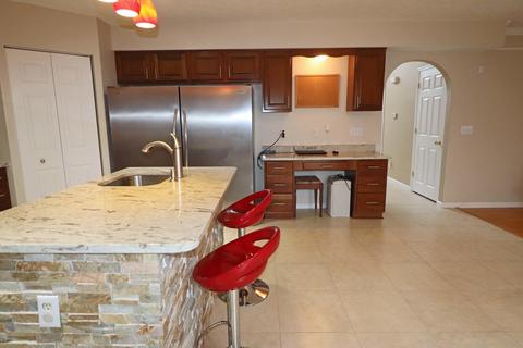165 Deer Path Ct, Pataskala, OH 43062 photo 10