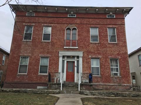 65 E William St, Delaware, OH 43015 photo 1