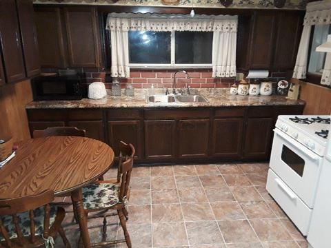 818 S Pickaway St, Circleville, OH 43113 photo 5