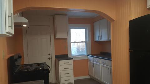 1326 E Kossuth St, Columbus, OH 43206 photo 4