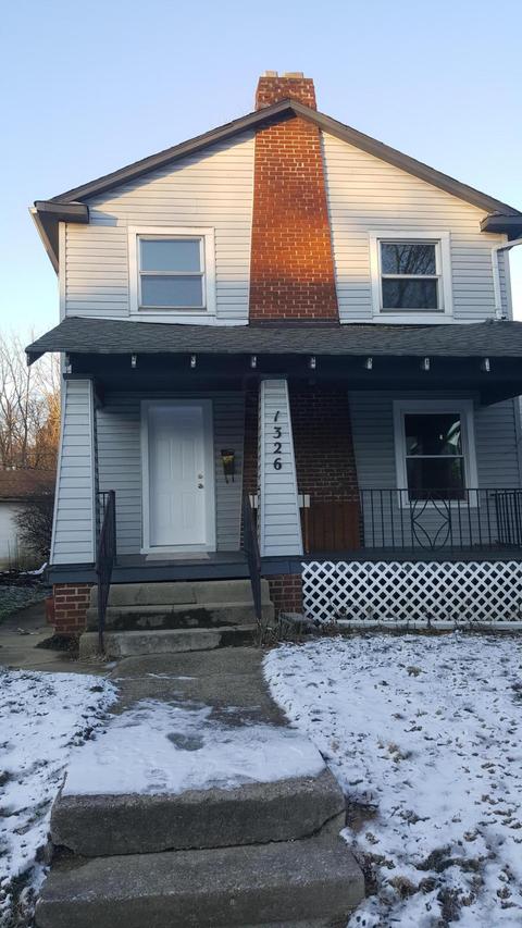 1326 E Kossuth St, Columbus, OH 43206 photo 1