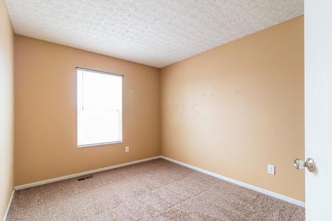 975 Robmeyer Dr, Columbus, OH 43207 photo 17