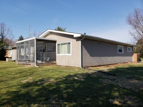 423 Holiday Ln, Circleville, OH 43113 photo 3