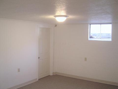 665 Westphal Ave, Columbus, OH 43213 photo 16