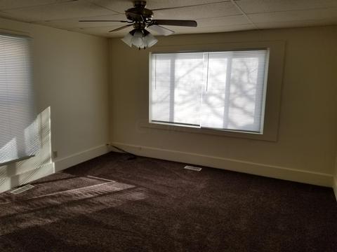 397 Fahey St, Marion, OH 43302 photo 2
