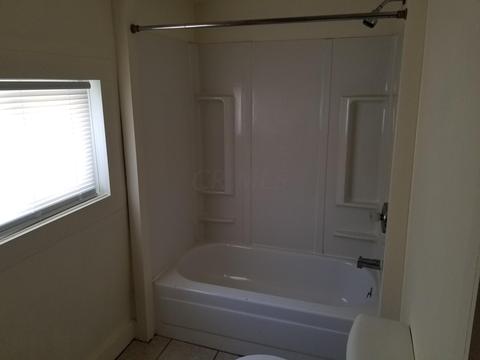 397 Fahey St, Marion, OH 43302 photo 8