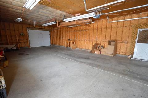 1949 E County Line Rd, Springfield, OH 45502 photo 5