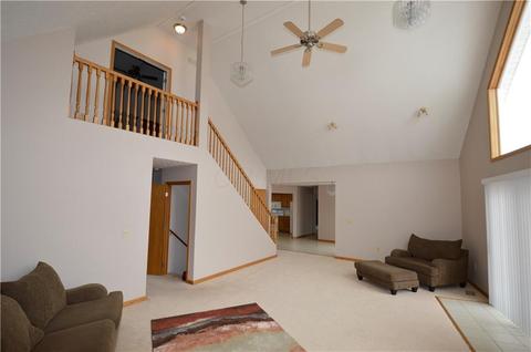 1949 E County Line Rd, Springfield, OH 45502 photo 9