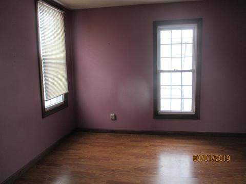 121 E Main St, Mount Sterling, OH 43143 photo 5