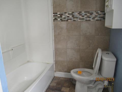 121 E Main St, Mount Sterling, OH 43143 photo 7
