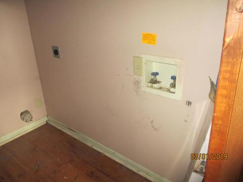 121 E Main St, Mount Sterling, OH 43143 photo 8