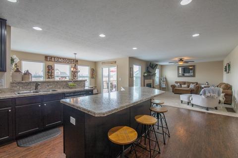 1058 Gartner Ct, Obetz, OH 43207 photo 16