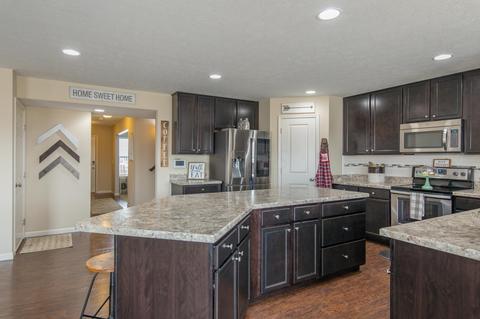 1058 Gartner Ct, Obetz, OH 43207 photo 13