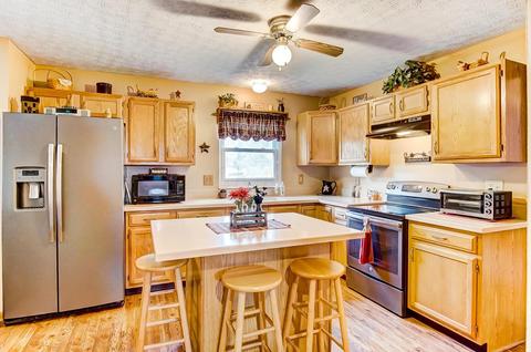 1337 Eagle View Dr, Columbus, OH 43228 photo 4