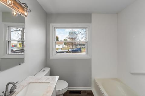 3572 Wyncote Rd, Columbus, OH 43232 photo 4