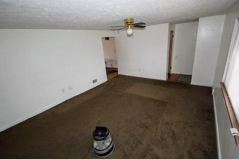 3537 Eakin Rd, Columbus, OH 43204 photo 12
