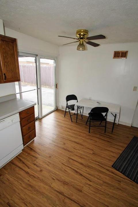 3537 Eakin Rd, Columbus, OH 43204 photo 6