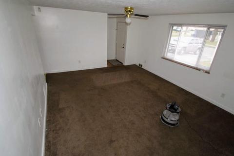 3537 Eakin Rd, Columbus, OH 43204 photo 11