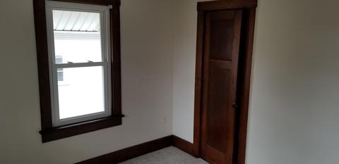 607 N Prospect St, Marion, OH 43302 photo 9