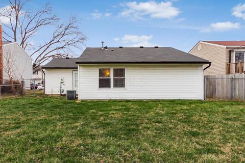 3885 Farm Brook Ln, Columbus, OH 43204 photo 4