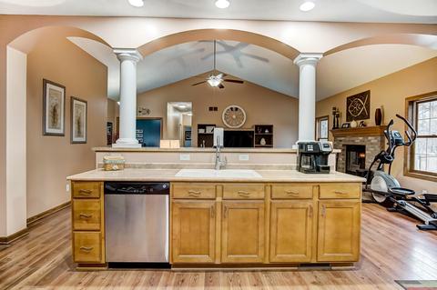 5321 Spring Hill Rd SE, Heath, OH 43056 photo 11