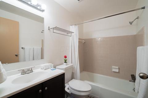 5708 Beechcroft Rd #E, Columbus, OH 43229 photo 9