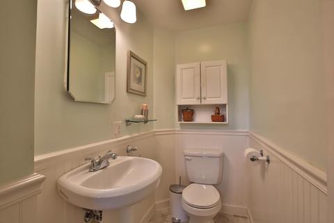 185 E Kelso Rd, Columbus, OH 43202 photo 16