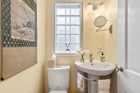 421 Brookside Dr, Columbus, OH 43209 photo 15