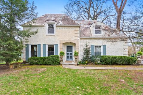 421 Brookside Dr, Columbus, OH 43209 photo 2