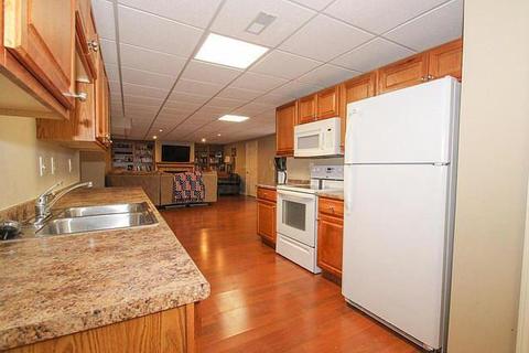 352 Rolling Acre Dr, Lithopolis, OH 43136 photo 16