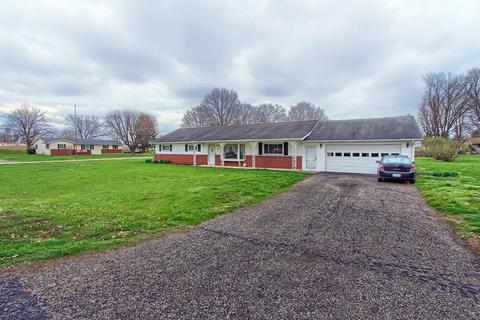 387 Ludwig Dr, Circleville, OH 43113 photo 3