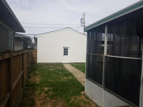 492 E Kossuth St, Columbus, OH 43206 photo 3