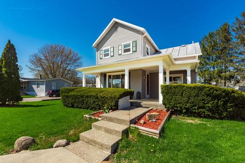 204 Cedar St, Pataskala, OH 43062 photo 1