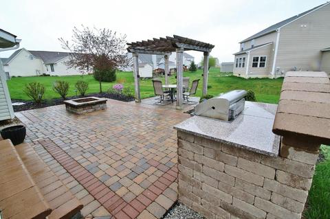 107 Castleton Ct, Pataskala, OH 43062 photo 9