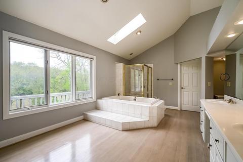 7961 Riverside Dr, Dublin, OH 43016 photo 16