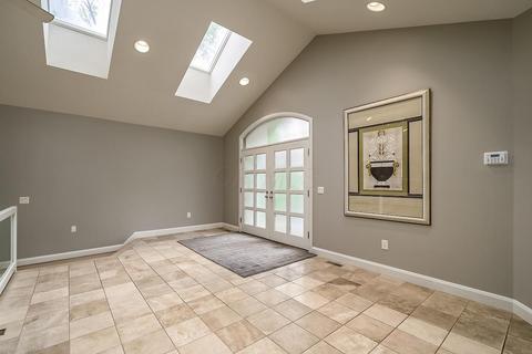 7961 Riverside Dr, Dublin, OH 43016 photo 6