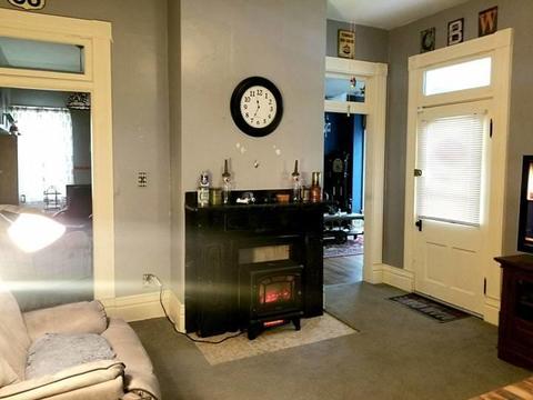 143 W High St, Circleville, OH 43113 photo 10