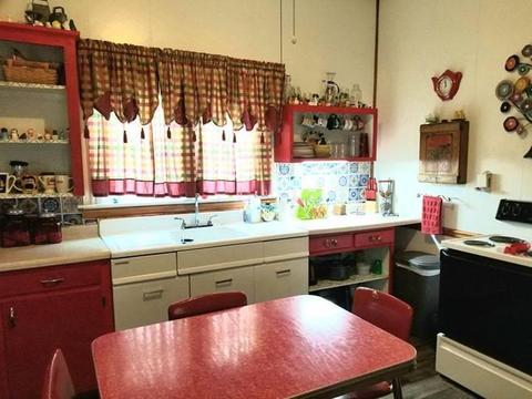 143 W High St, Circleville, OH 43113 photo 21