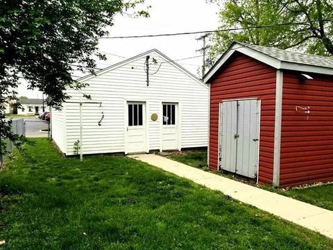 143 W High St, Circleville, OH 43113 photo 5
