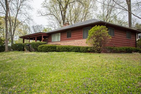 538 E Stanton Ave, Columbus, OH 43214 photo 2