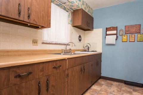 538 E Stanton Ave, Columbus, OH 43214 photo 8