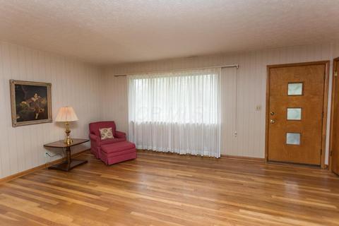 538 E Stanton Ave, Columbus, OH 43214 photo 5