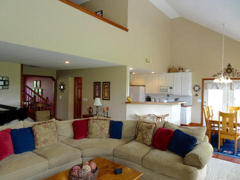 13249 Durham Cir, Pickerington, OH 43147 photo 4