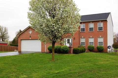 136 Saddle Tree Ct, Delaware, OH 43015 photo 4