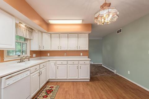 586 Mapleview Ln, Circleville, OH 43113 photo 13